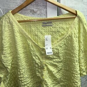 Urban Outfitters Green Ruched Short Sleeve Blouse